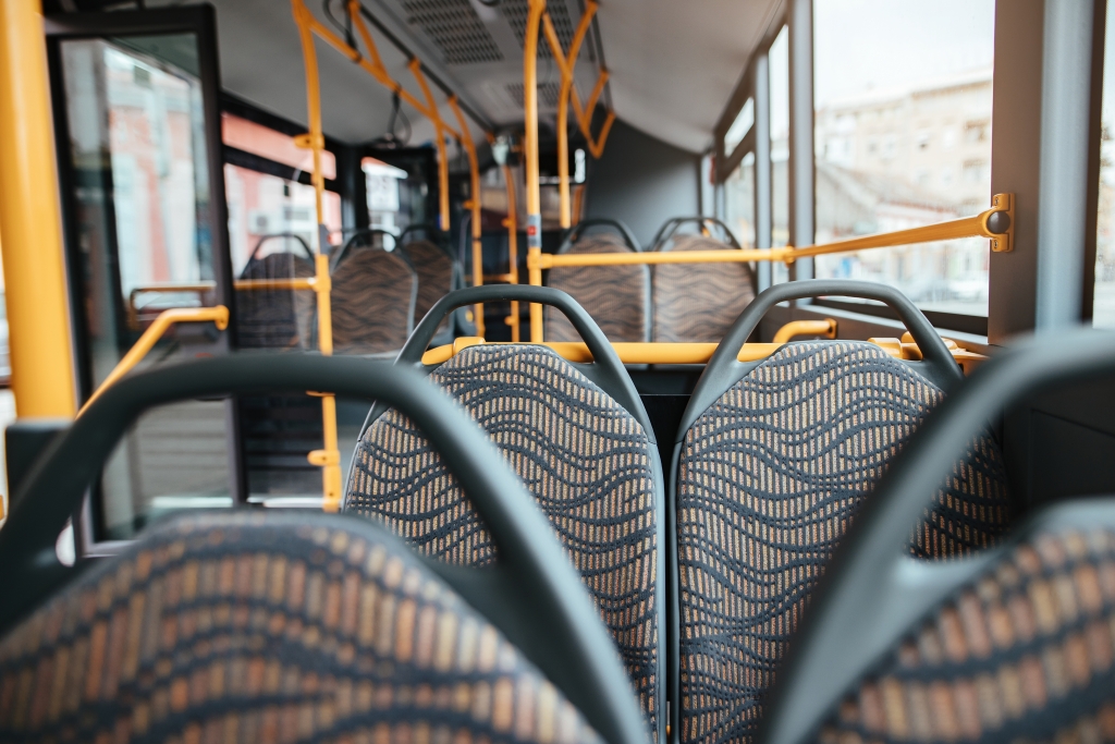 buss.jpg